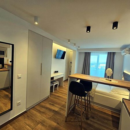 Apartmani Sole Makarska Exterior foto